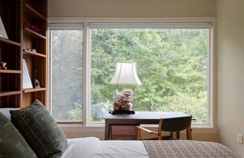 Quarry House Mid-Century Modern - Foto 37