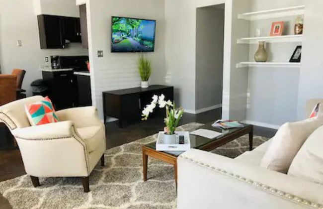 2 Bedroom Apartment near OU - Photo 13