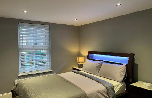 Lovely 1 bedroom flat High Barnet 3 mins away - Photo 4
