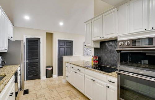 Outdoor Entertainment Area Spacious Midland Home! - Foto 8