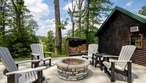 Honey Bear Cabin - Photo 1