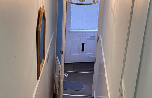 Deluxe Three Bed BnB in Henley-on-Thames near Station River & Town Centre - Foto 25