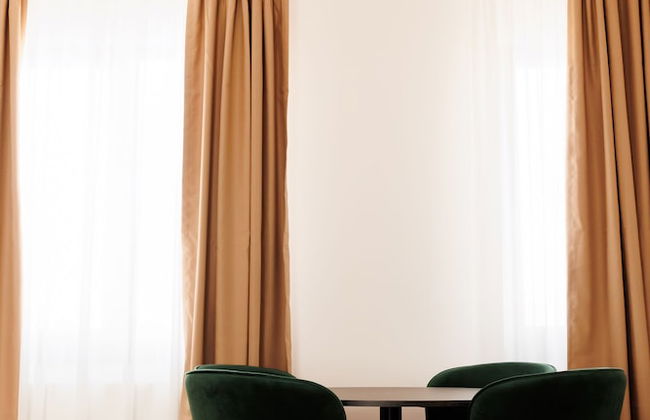 ZenStay ApartHotel - Foto 13