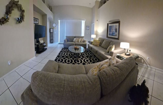 Beautiful 4 Bed Villa in Orlando Sleeping 10 - Foto 23