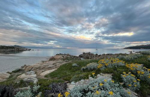 Villa con giardino e spettacolare vista mare a Porto San Paolo - Foto 12