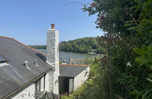 Holly Cottage - characterful cottage a stones throw from river Dart with front & back patios - Foto 19