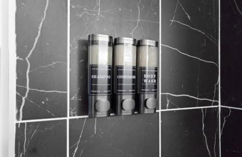 Urban Charm | Near EWR Airport Easy Access to NYC - Foto 31