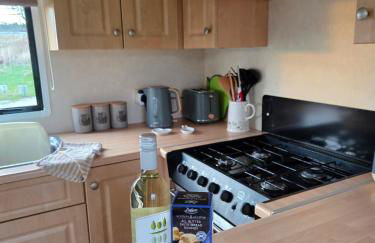 Tranquill caravan with stunning views ideal for relaxation - Foto 20