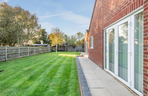 The Beeches - Photo 23