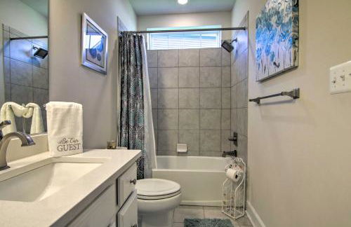 Modern Lewes Home with Deck, Grill and Pond View! - Foto 18