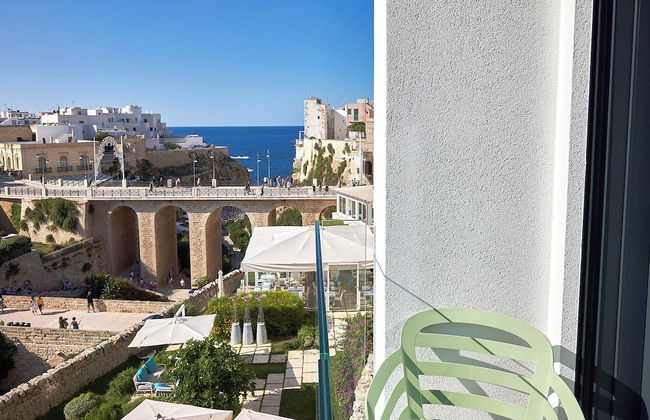 White Coast - Photo 45