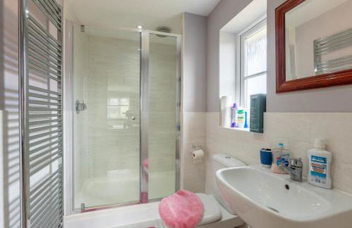 IRO Properties Limited - Foto 14