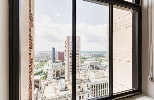 2B 2BA Distinguished Apartment Rooftop Pool & Gym - Foto 26