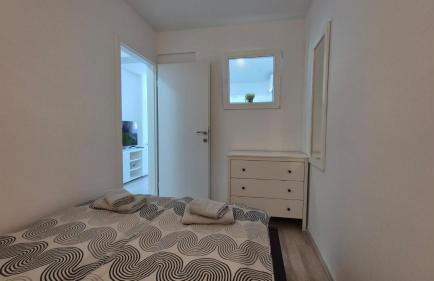 Meressa Leonardo Apartment - Photo 20