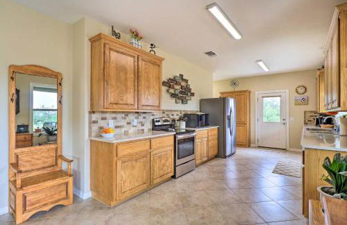 Bertram Ranch Property with Patio and Gas Grill! - Foto 2