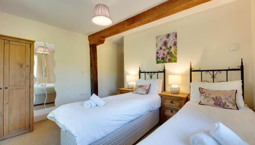 The Grain Rooms at Spindlestone - Foto 3, towels, wardrobe