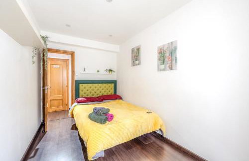 NUEVO 8 minutos ayuntamiento, 10 catedral, WIFI - Foto 18