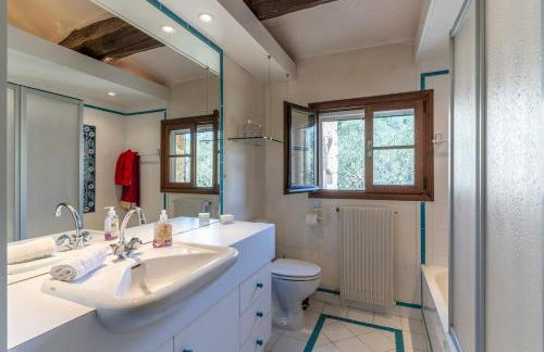 Le Mas des Moulières - Vue montagne avec piscine - Foto 20