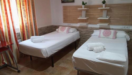 Villa Oasis Los Naranjos con jacuzzi 15 min Sevilla - Foto 2