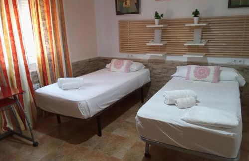 Villa Oasis Los Naranjos con jacuzzi 15 min Sevilla - Foto 2