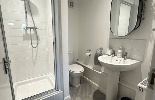 Coastal 2 Bathroom Apartment, Free Parking - Foto 24