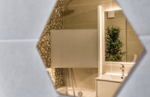 Sunny 3-Bedroom Apartment - Foto 31