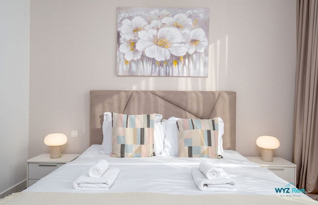 2.5 BDs in the heart of City Walk - Photo 12