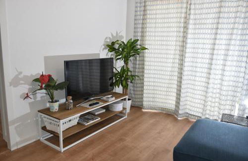 Spectacular Apartment 8 pax/4 rooms & Free Parking - Photo 4