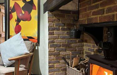 2BDR Cottage By Guest Nest Management In Horsham With Free Parking - Photo 11