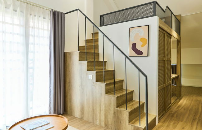 KIN WANDER TAN PHONG, THE MOONAGE - Foto 20