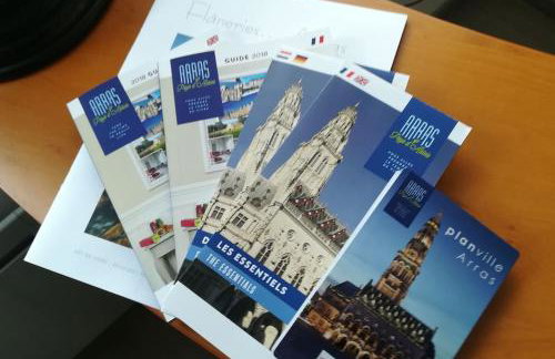 gîte 65 m2 200 m gare t-g-v et fac 400 m centre-ville grand parking 250 places gratuit face au logement - Foto 28