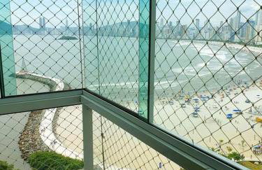 Piscina a beira-mar, tranquilidade e qualidade no melhor de BC - Foto 60