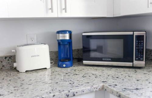 Sojourn on the Bay 2 BR Private Beach Access - Foto 63