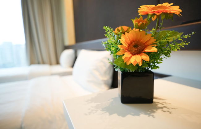 Epoch Hotel - Photo 11