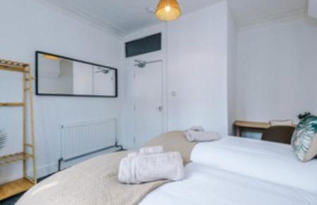 2 Bed apartment, sleeps up to 5 - Foto 14