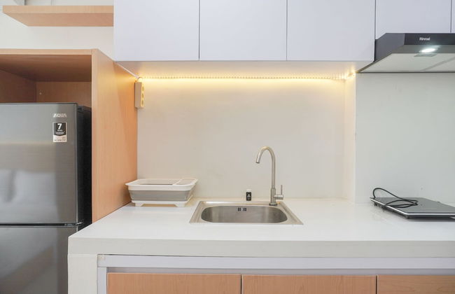 Minimalist And Homey Studio At Daan Mogot City Apartment - Foto 9