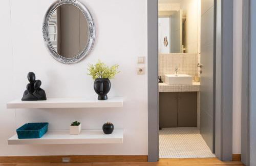 Chic 1BR Apartment in Neo Psichiko - Photo 8