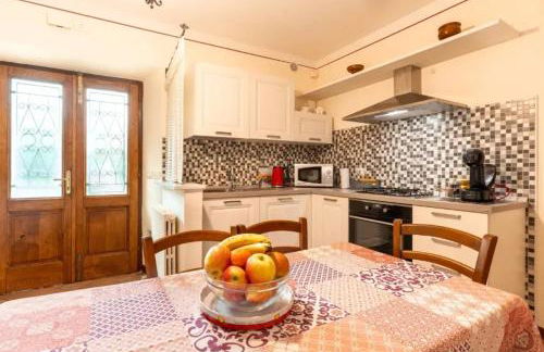 Cozy House in Castelnuovo di Garfagnana + Large Garden - Foto 34