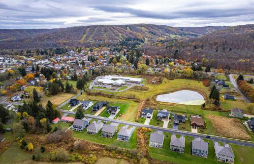 Village Townhouse Walk to Shops Garage - Foto 4