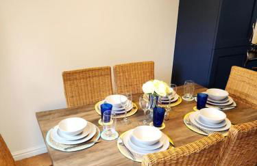 Modern Home2Home - Easy Centre Access & Free Parking - Foto 37