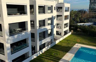 Marbella luxury brand new 2-bedroom apartment, 3 min walk to the beach! - Photo 2