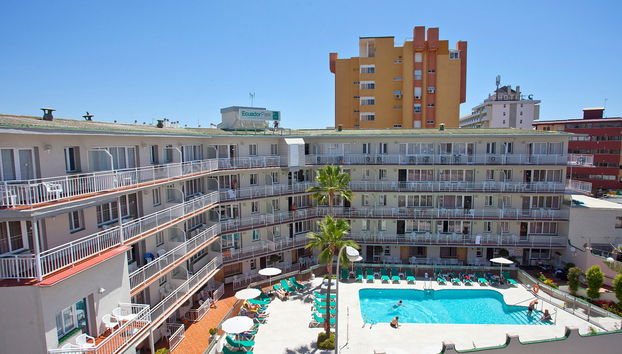 Apartamentos Ecuador Park - Foto 2