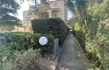 Appartement T2 classé 3 étoiles vue mer résidence avec piscine proche plage du Canadel - Foto 22