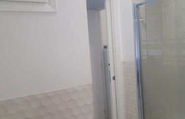 250m Chamartin, 250m plaza castilla, 3 stops Bernabeu - Photo 13