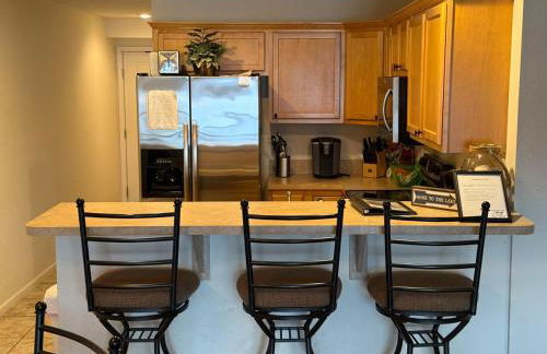 Lake Front and Calm Waters at Miramar 3BR 2BA - Photo 5