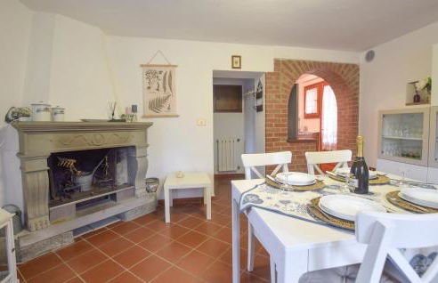 2 Bedroom Beautiful Home In Massarosa - Foto 4