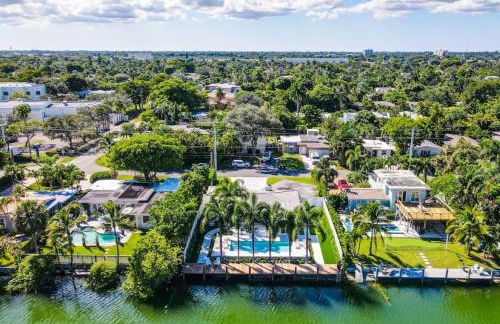 Lakefront Family Fun Home with Private Dock 3BR 2B - Foto 15