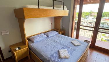 Ampio appartamento in centro con vista - terrazze, parcheggio gratuito e Wi-Fi - Foto 5