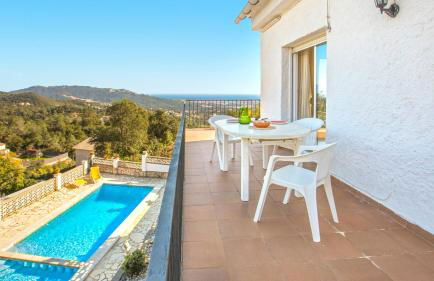 Serene Villa in Lloret de Mar With Private Swimming Pool - Foto 12