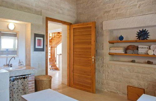 Stone Built Private villa Limeri with pool, BBQ & Shaded Patio - Foto 33